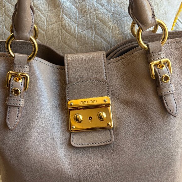 MIU MIU Vintage Madras Beige Leather Shoulder Bag - Picture 2 of 13